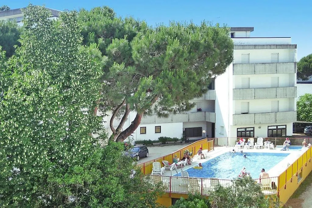 Apartment In Rosolina Mare 600M From The Sea